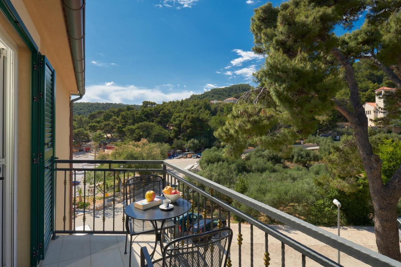מילנה Hotel Fortuna מראה חיצוני תמונה